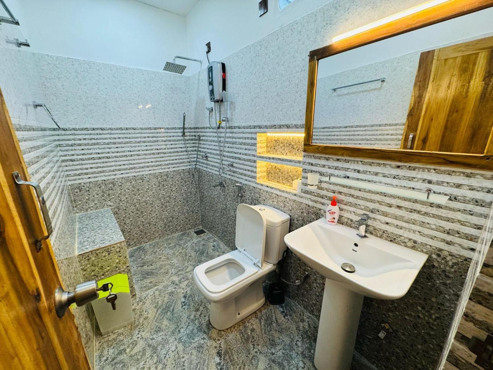 Beach Wave Hotel Arugam Bay Εξωτερικό φωτογραφία